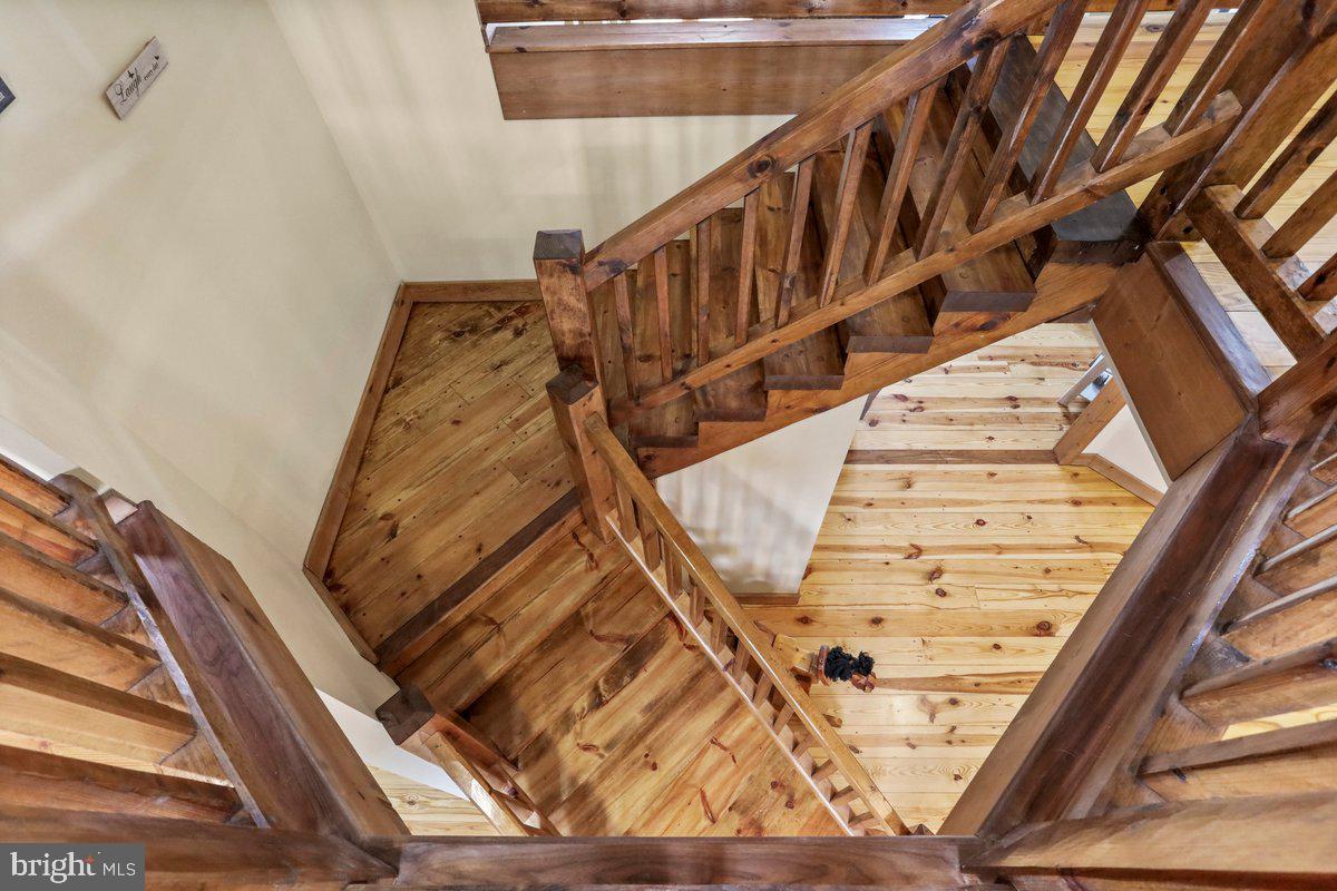 9763 Blue Spring Road Mercersburg, PA 17236 - Photo 31 of 85 Main GRAND Staircase