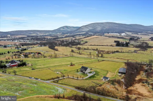 $937,450 | 9763 Blue Spring Road, Mercersburg, PA 17236