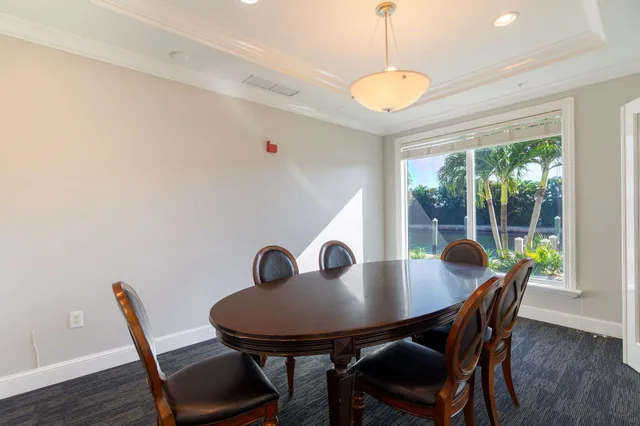 $379,000 | 804 East Windward Way, Unit 307, Lantana, FL 33462