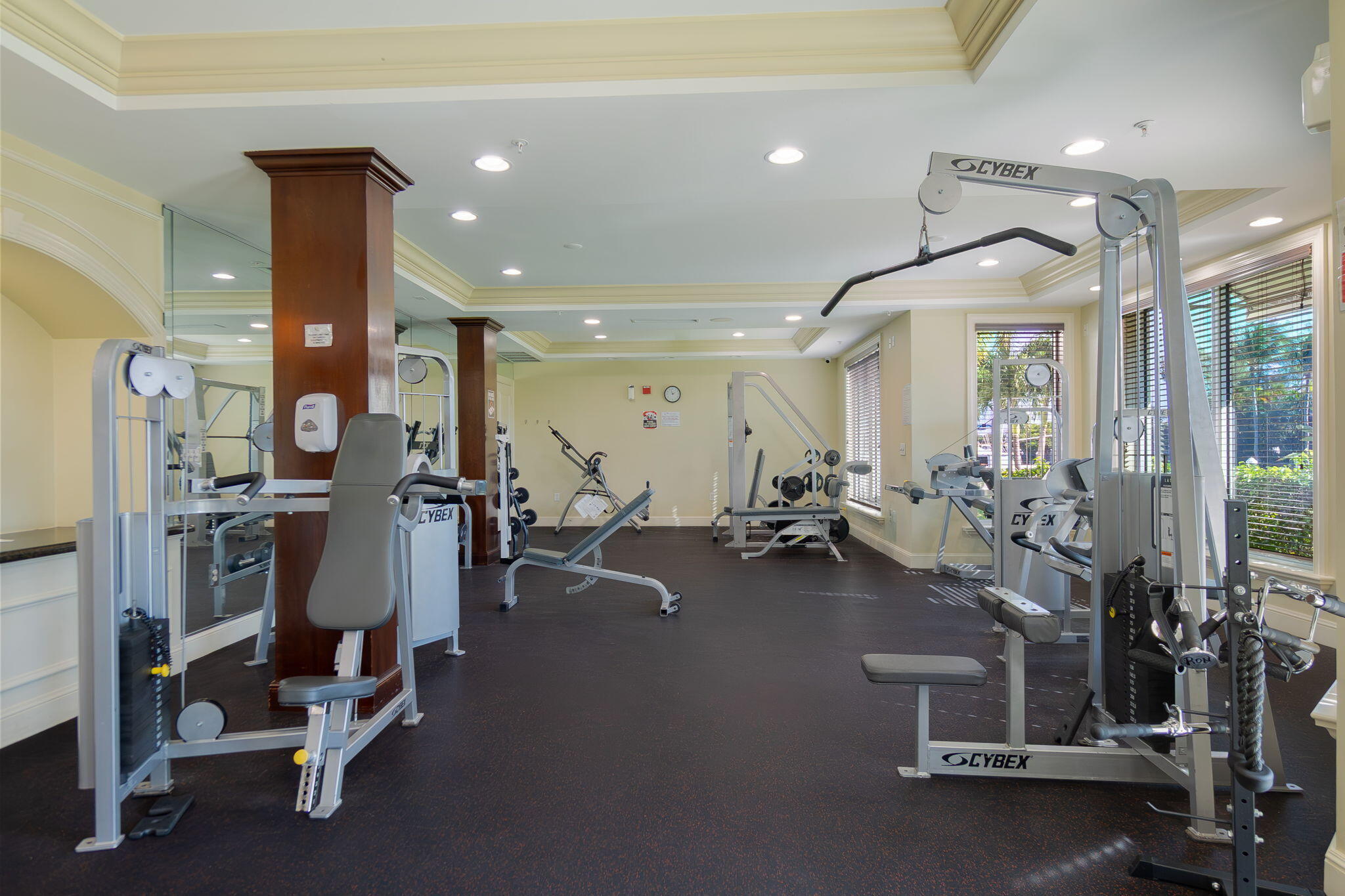 804 East Windward Way, Unit 307 Lantana, FL 33462 - Photo 37 of 44 a view of a room with gym equipment