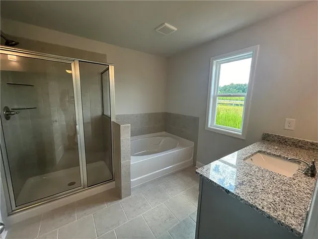 $355,722 | 3845 Billabong Trail, Unit 111, Gainesville, GA 30506