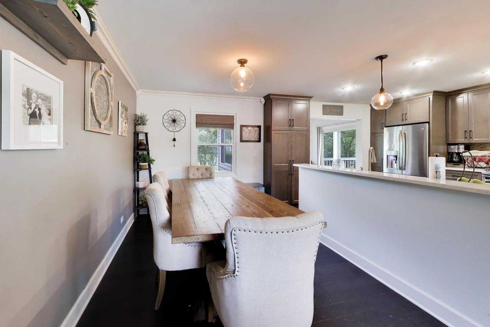 2167 Midhurst Road Downers Grove, IL 60516 - Photo 6 of 38