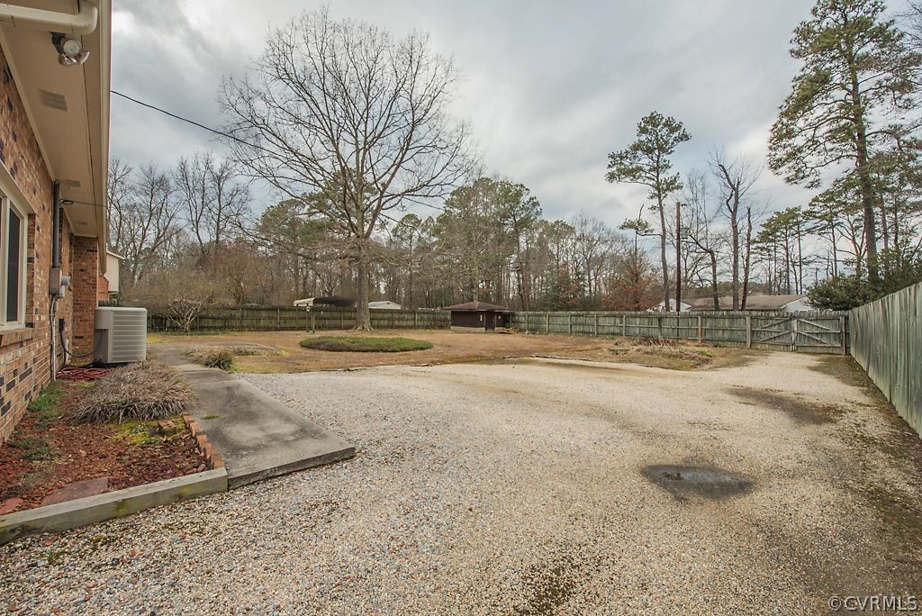 4612 Courthouse Road Prince George, VA 23875 - Photo 5 of 23 Gallery Image 5