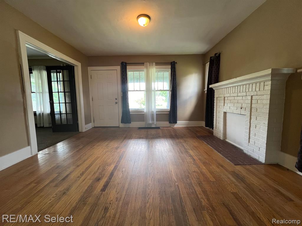 722 Perry Street Flint, MI 48504 - Photo 11 of 21 Gallery Image 11