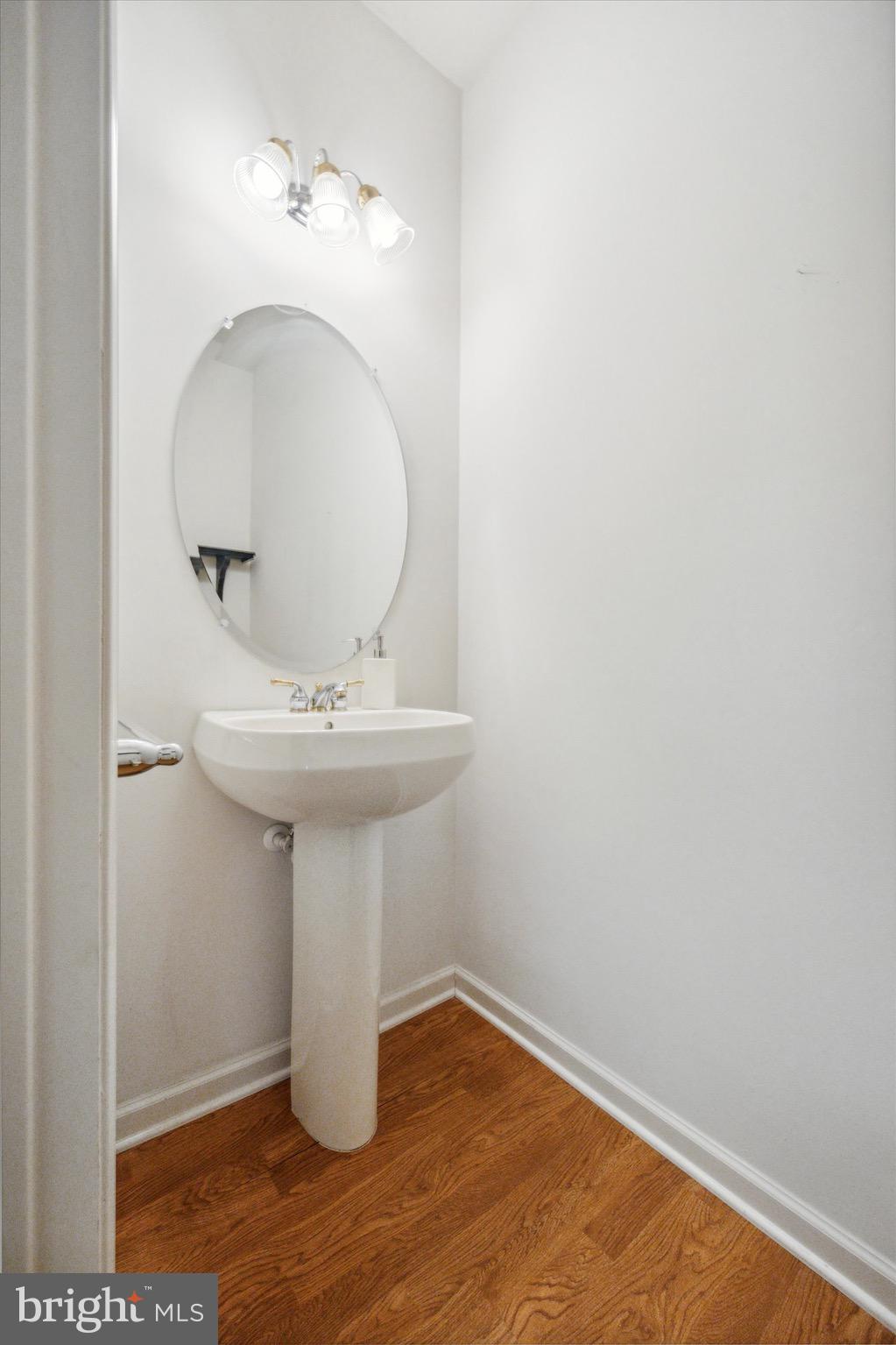 189 Stoyer Road Coatesville, PA 19320 - Photo 7 of 30 powder room