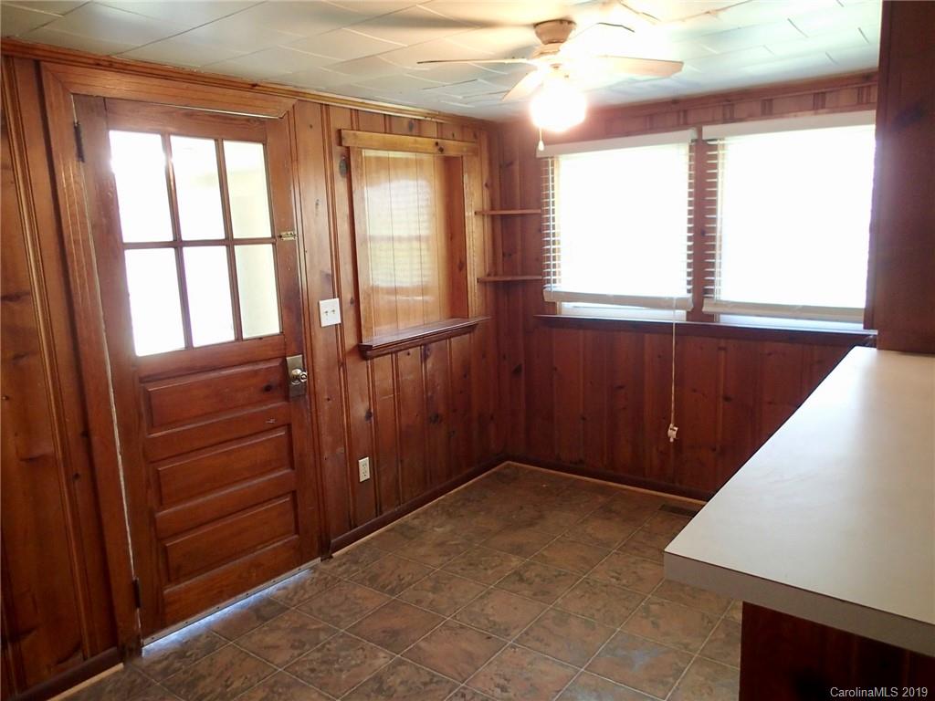 738 Highway 221 Rutherfordton, NC 28139 - Photo 4 of 22 Gallery Image 4