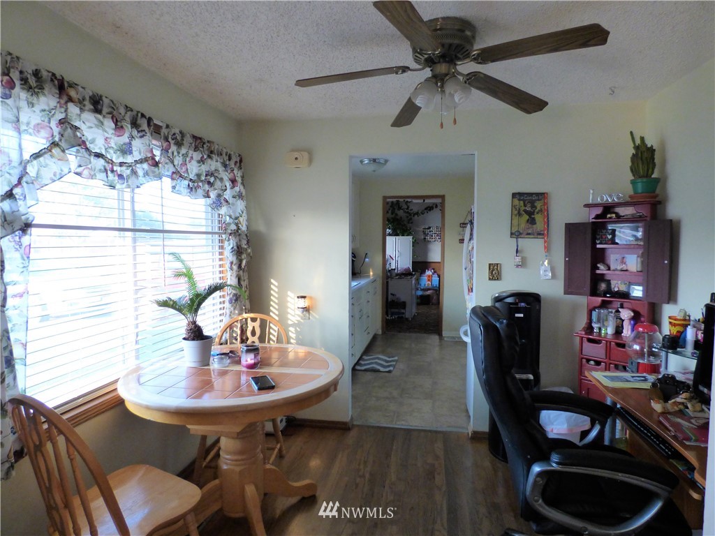 279 North Dale Road Moses Lake, WA 98837 - Photo 4 of 18 Gallery Image 4