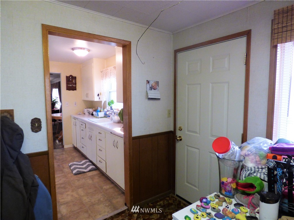 279 North Dale Road Moses Lake, WA 98837 - Photo 6 of 18 Gallery Image 6