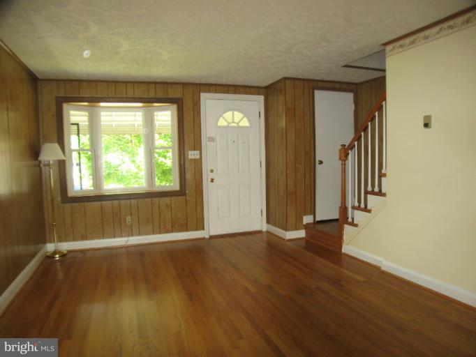 349 Leeanne Road Essex, MD 21221 - Photo 1 of 21 Bright & Open Living Room