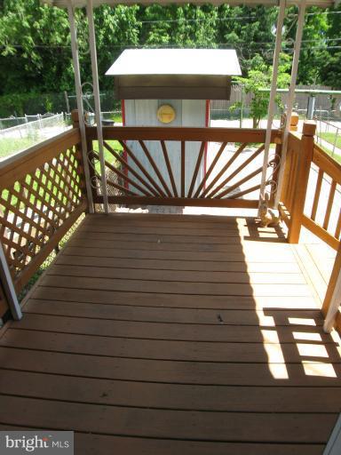 349 Leeanne Road Essex, MD 21221 - Photo 9 of 21 Perfect for your Bar-B-Que