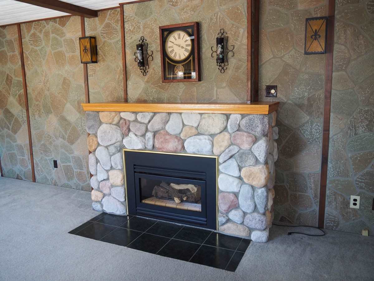 2262 Ely Road Honor, MI 49640 - Photo 6 of 21 1858511-5.JPG