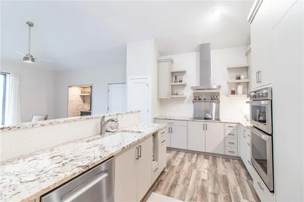 $549,000 | 18018 Ozark Lane, Higginsville, MO 64037