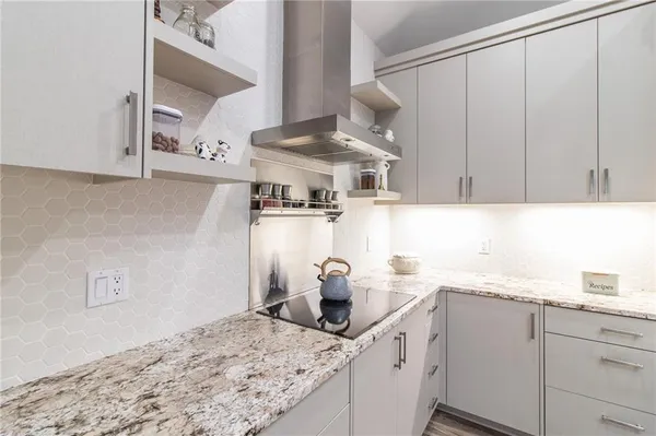 $549,000 | 18018 Ozark Lane, Higginsville, MO 64037