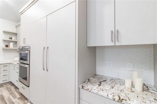 $549,000 | 18018 Ozark Lane, Higginsville, MO 64037