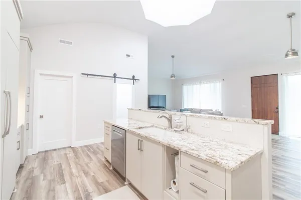 $549,000 | 18018 Ozark Lane, Higginsville, MO 64037