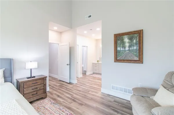 $549,000 | 18018 Ozark Lane, Higginsville, MO 64037