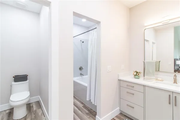 $549,000 | 18018 Ozark Lane, Higginsville, MO 64037