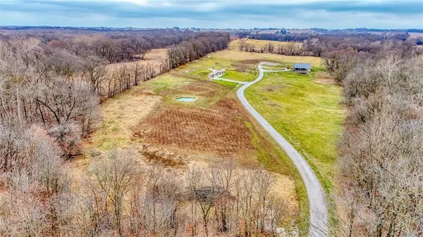 $549,000 | 18018 Ozark Lane, Higginsville, MO 64037