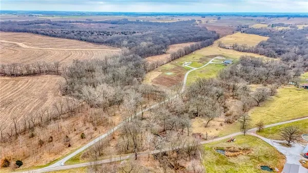 $549,000 | 18018 Ozark Lane, Higginsville, MO 64037