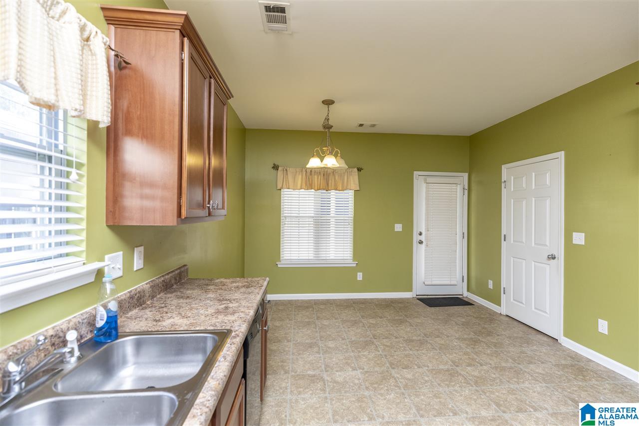 5952 Ridgeline Drive Bessemer, AL 35022 - Photo 22 of 39