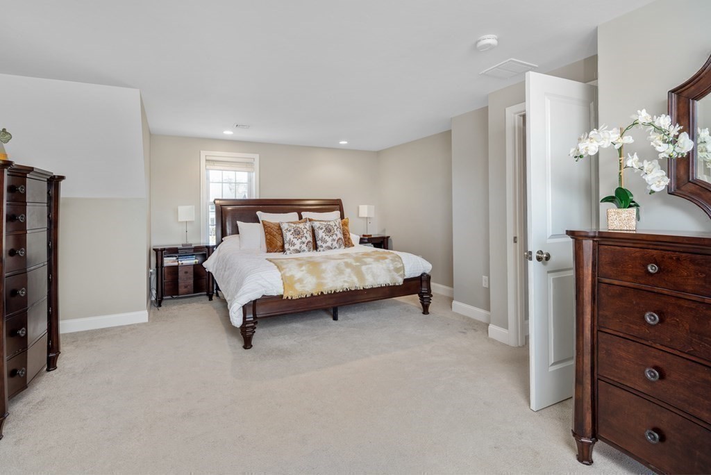 12 Bog View Road Kingston, MA 02364 - Photo 13 of 23 Gallery Image 13