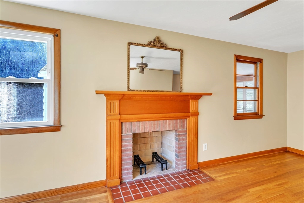 71 Stewart Lane Agawam, MA 01001 - Photo 16 of 39 Gallery Image 16
