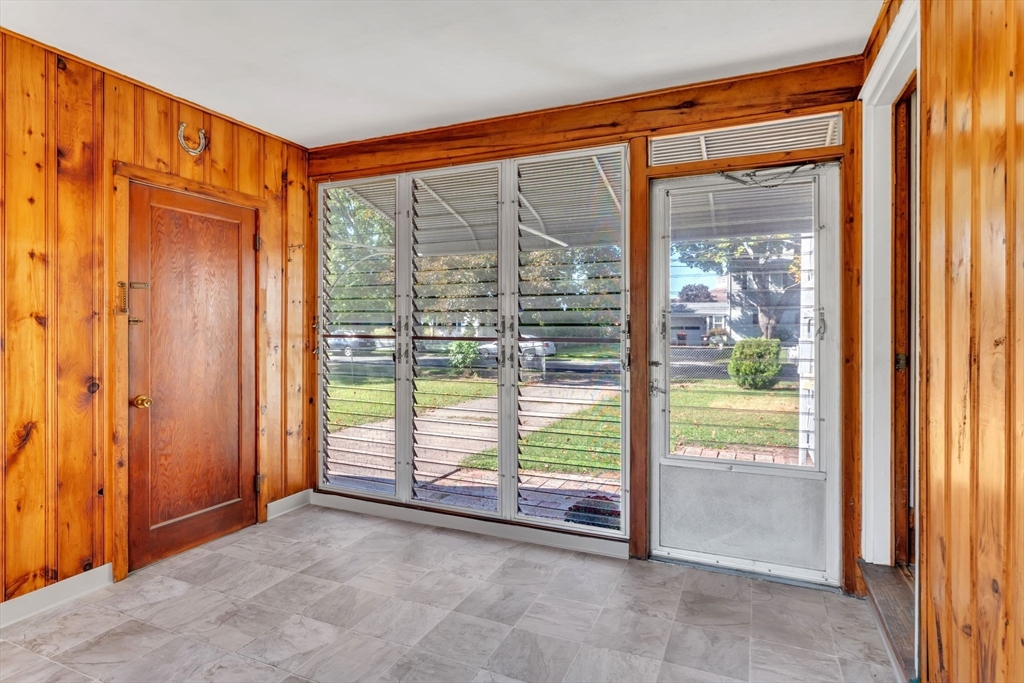 71 Stewart Lane Agawam, MA 01001 - Photo 31 of 39 Gallery Image 31