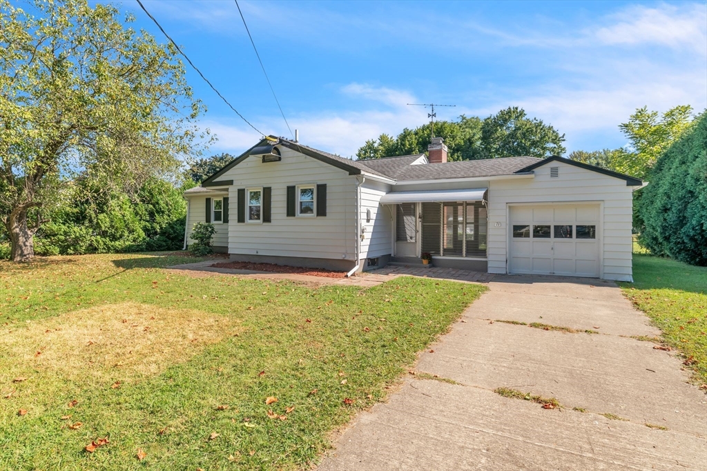 71 Stewart Lane Agawam, MA 01001 - Photo 4 of 39 Gallery Image 4
