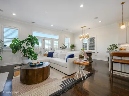 $995,000 | 3510 North Southport Avenue, Unit PH, Chicago, IL 60657