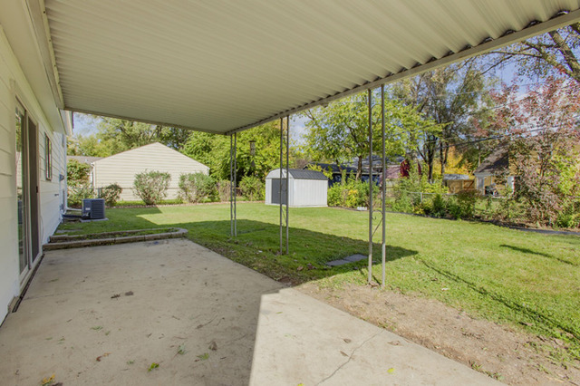 112 Thornhurst Road Bolingbrook, IL 60440 - Photo 11 of 12