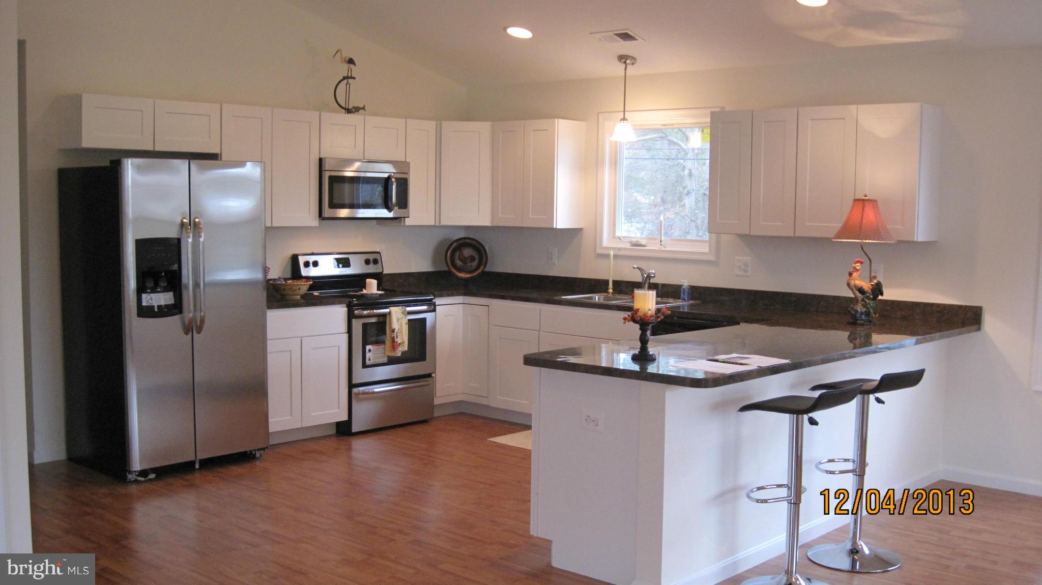 20277 Gerard Lane Coltons Point, MD 20626 - Photo 4 of 5 Interior (General)