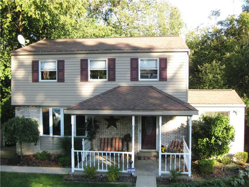 31 Robert Drive McKees Rocks, PA 15136 - Photo 1 of 25 Exterior Front.