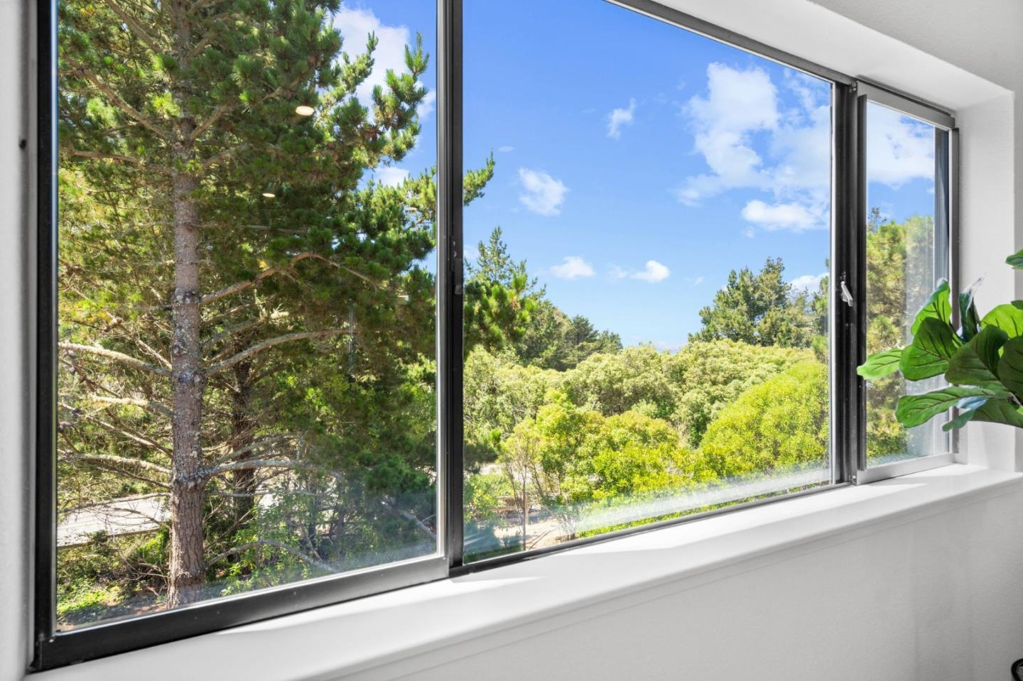 603 Sharp Park Road Pacifica, CA 94044 - Photo 15 of 27 a view of a window