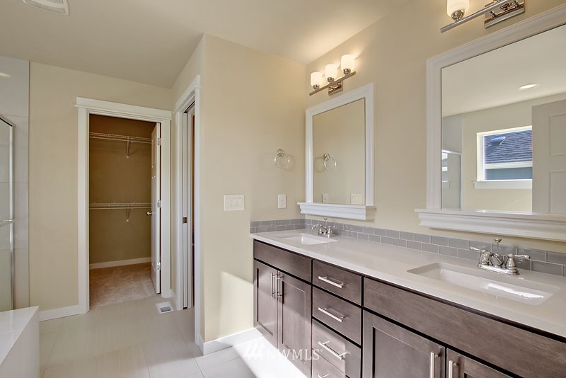 22619 38th Drive Southeast Bothell, WA 98021 - Photo 16 of 25
