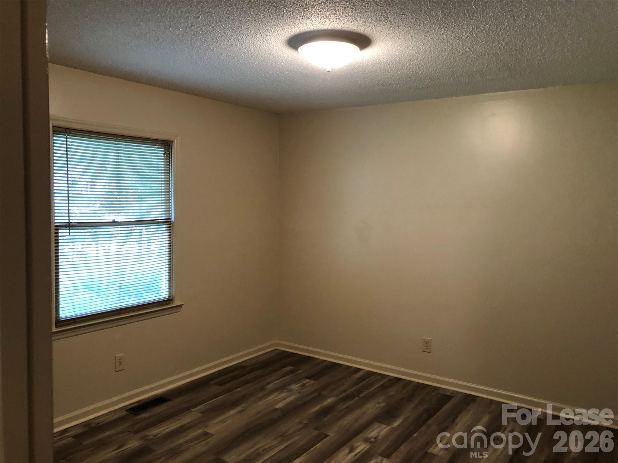 3009 Chestnut Road Lincolnton, NC 28092 - Photo 5 of 9