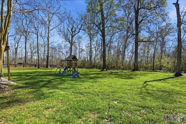 $595,000 | 18911 Tall Oaks Court, Baton Rouge, LA 70817
