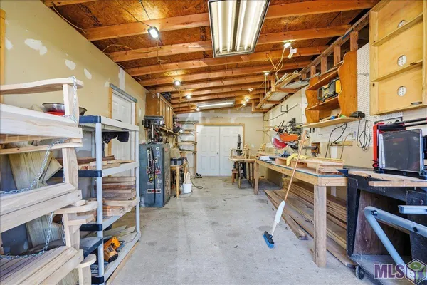 $595,000 | 18911 Tall Oaks Court, Baton Rouge, LA 70817