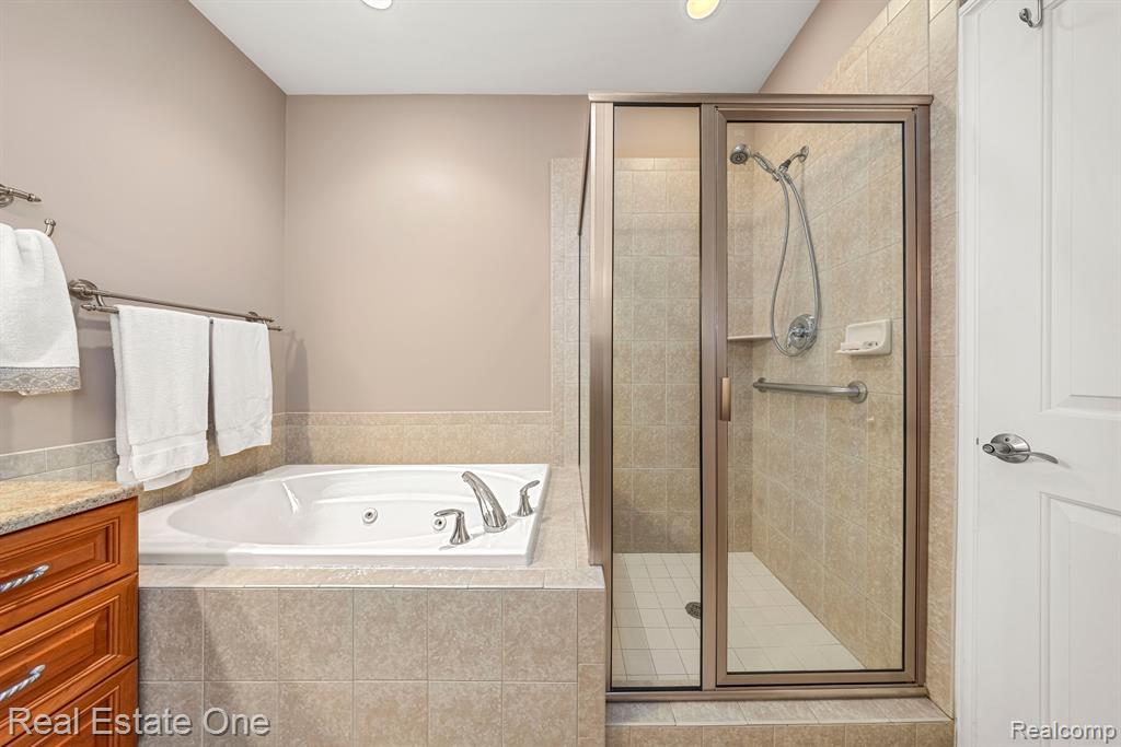 565 Andover Court Rochester Hills, MI 48306 - Photo 22 of 50