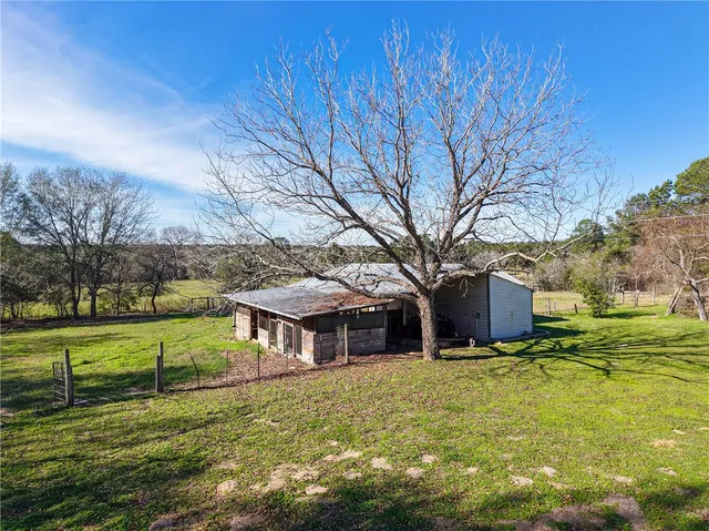 $475,000 | 10713 County Road 446, Navasota, TX 77868