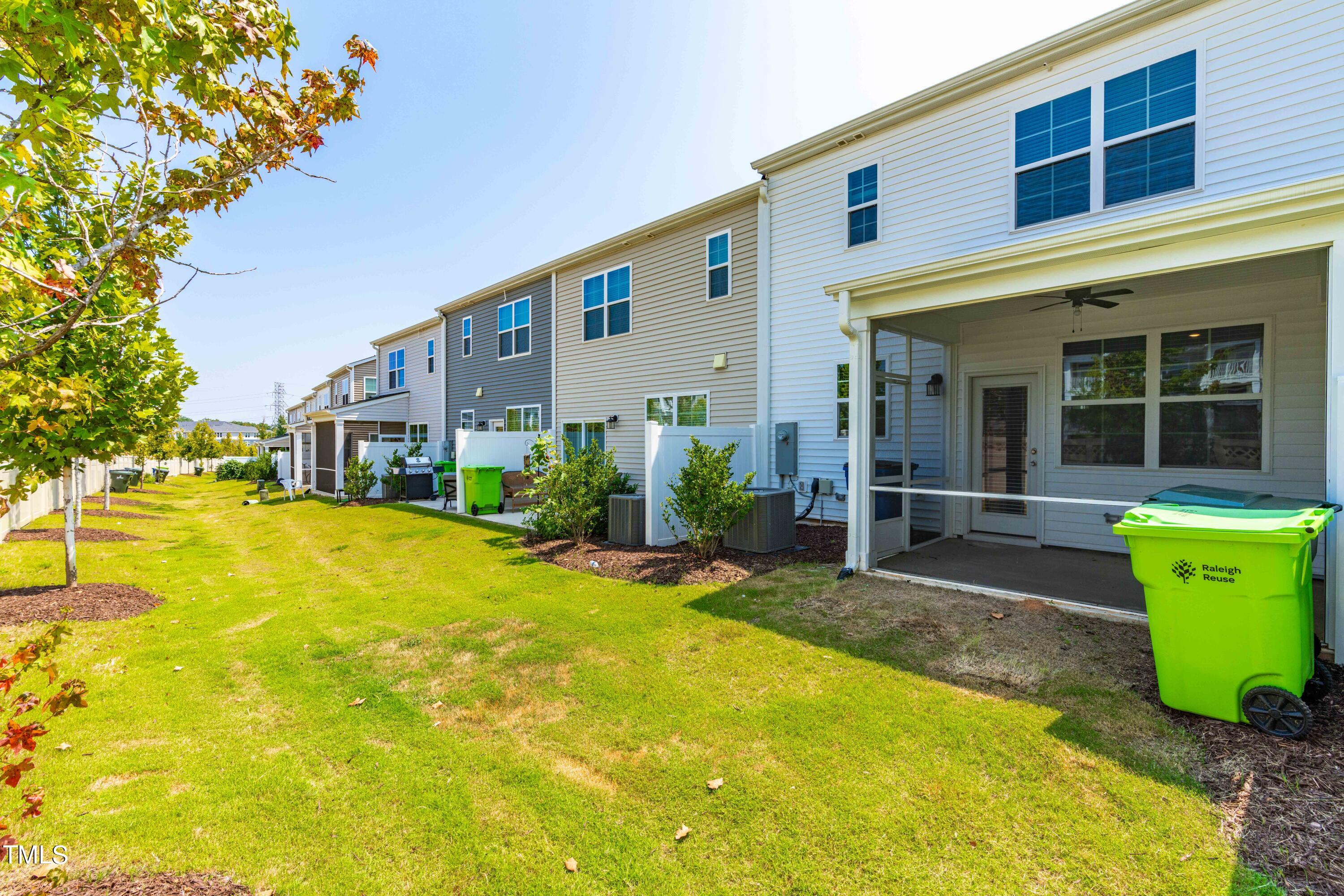 6503 Tremolo Trail Raleigh, NC 27616 - Photo 4 of 24 DSC02658