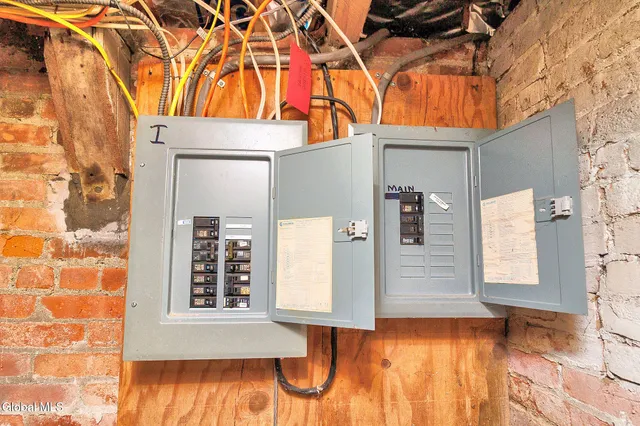 $249,900 | 308 Delaware Avenue, Albany, NY 12209