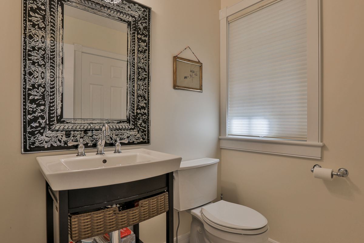 71 Summit Road New London, NH 03260 - Photo 16 of 40