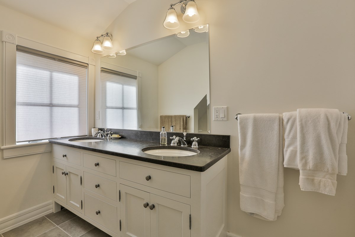 71 Summit Road New London, NH 03260 - Photo 25 of 40