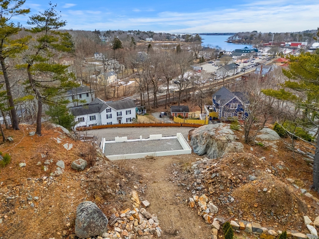 1 Sea Street Manchester, MA 01944 - Photo 2 of 9