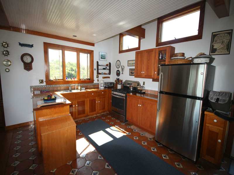 1047 Coast Guard Road Block Island, RI 02807 - Photo 3 of 17 Kitchen.