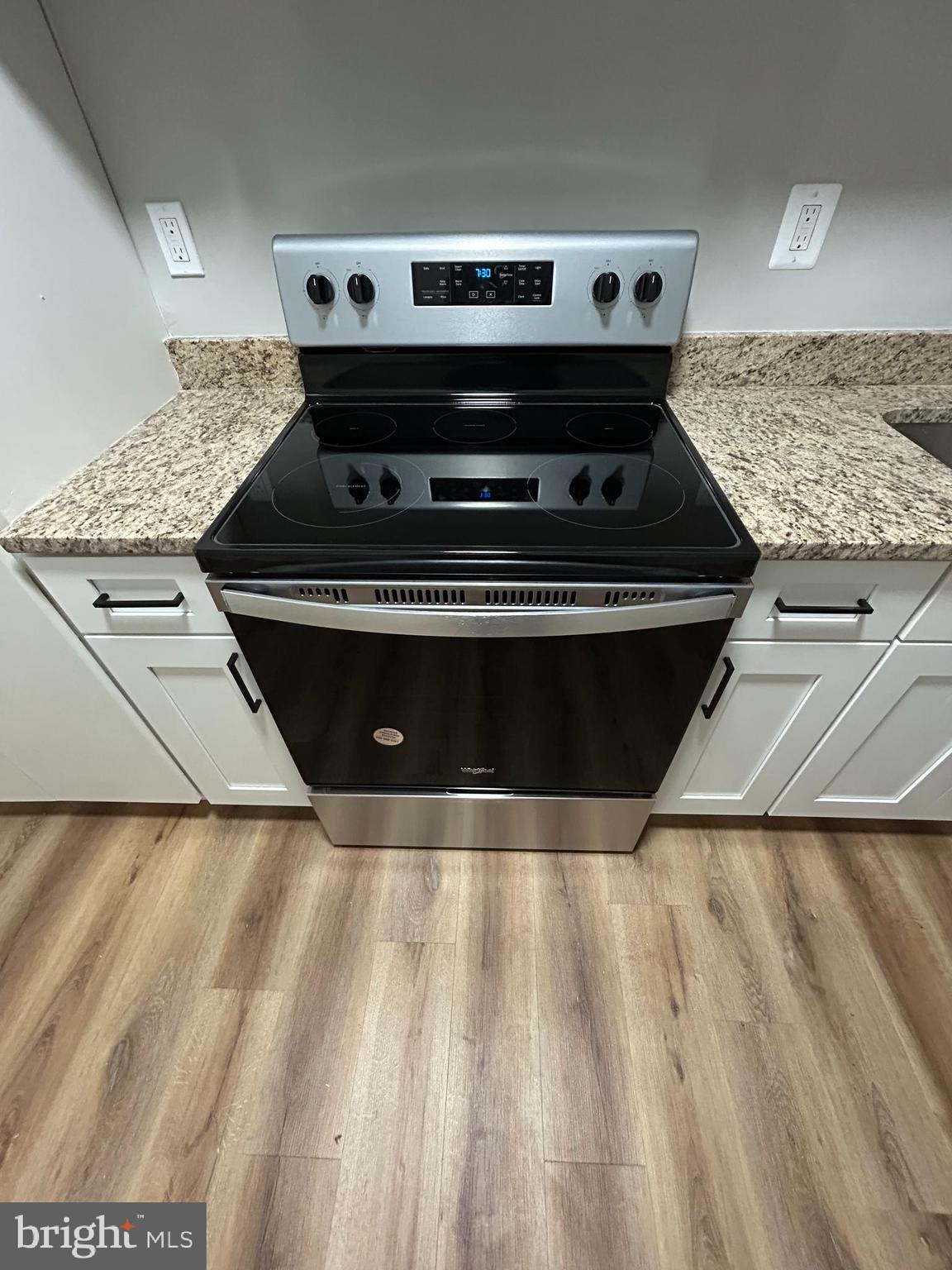 1630 16th Street Southeast, Unit 2 Washington, DC 20020 - Photo 4 of 15 a view of stove top oven