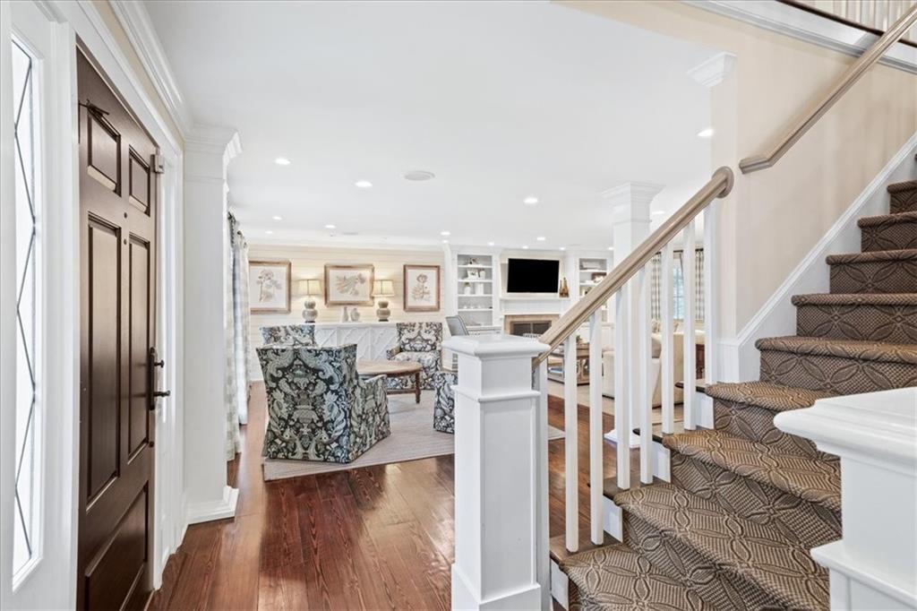 1148 Redfield Ridge Dunwoody, GA 30338 - Photo 5 of 70