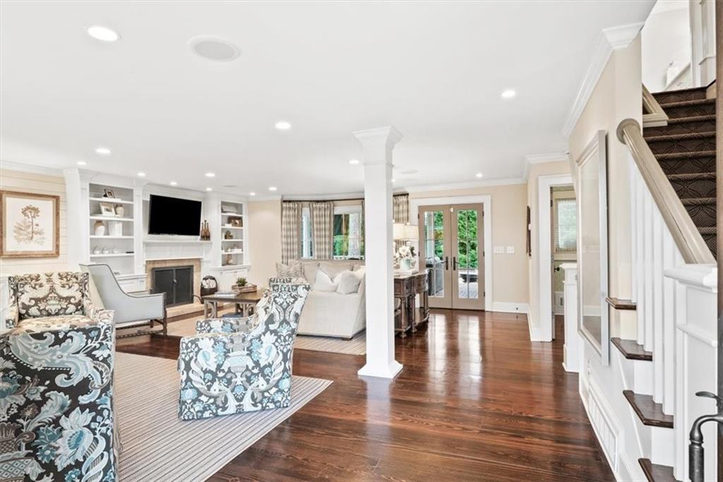 1148 Redfield Ridge Dunwoody, GA 30338 - Photo 6 of 70