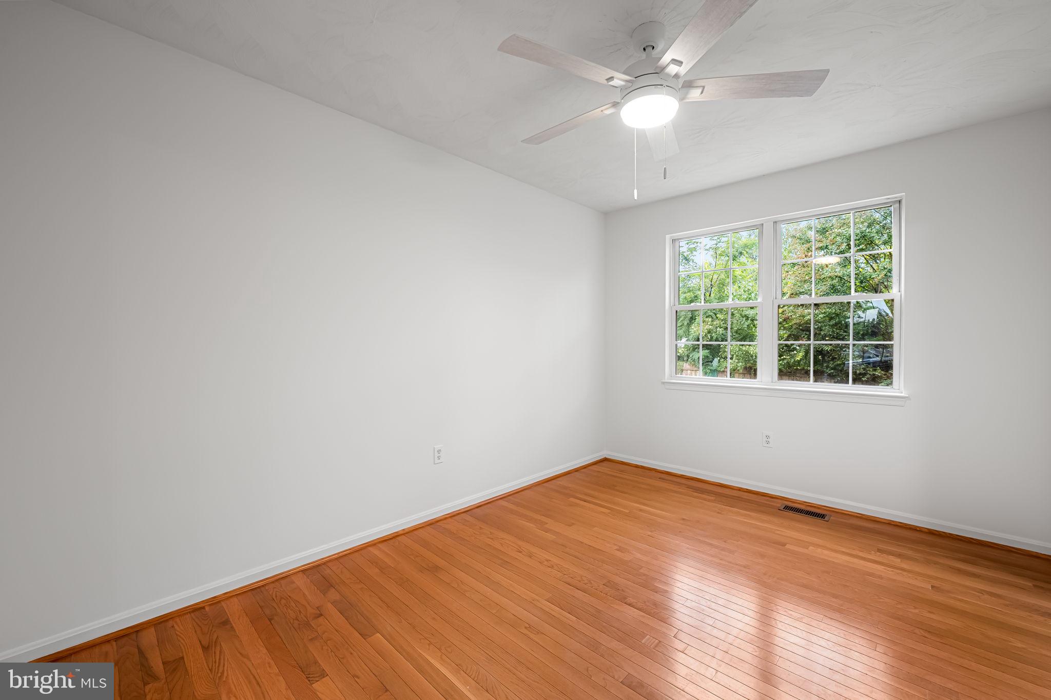1197 Hillside Road Pasadena, MD 21122 - Photo 10 of 40 Gallery Image 10