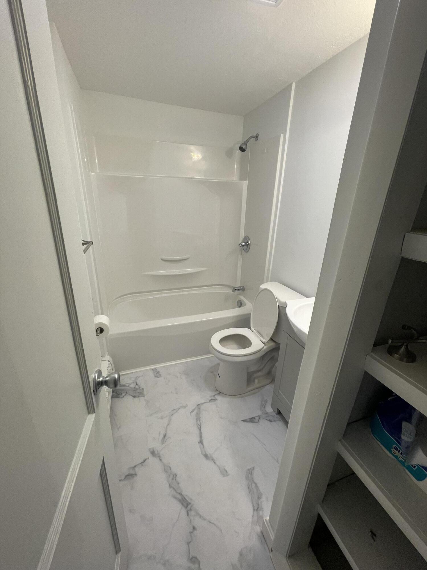 Undisclosed Address Bangor, ME 04401 - Photo 14 of 16 IMG_6895